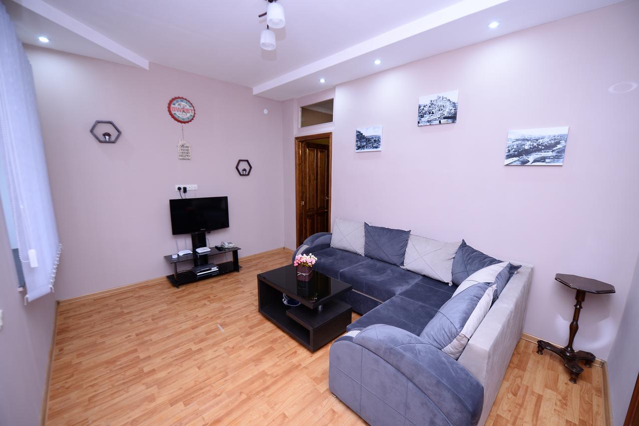 Sweet Home Apartment Tiflis Dış mekan fotoğraf